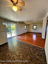 1227 US-9 in Hudson, NY - Building Photo - Building Photo