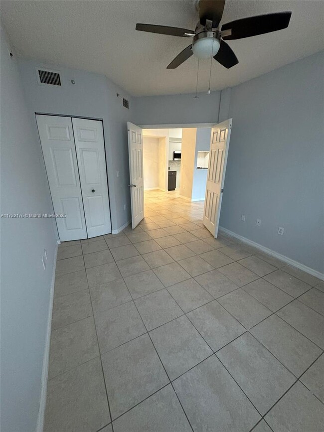 2280 E Preserve Way, Unit 108 in Miramar, FL - Building Photo - Building Photo