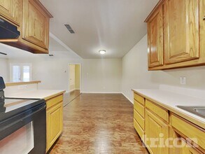 700 Stribling Cir in Azle, TX - Building Photo - Building Photo