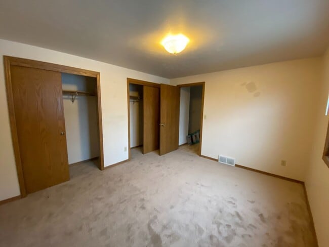 3053 Wedge Ct in Green Bay, WI - Building Photo - Building Photo
