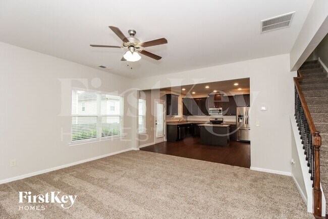 207 Hill Crest Cir in Hiram, GA - Building Photo - Building Photo
