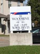 645 York Blvd in Hamilton, ON - Building Photo