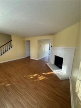 1028 Jeanette Ln in Norcross, GA - Building Photo - Building Photo