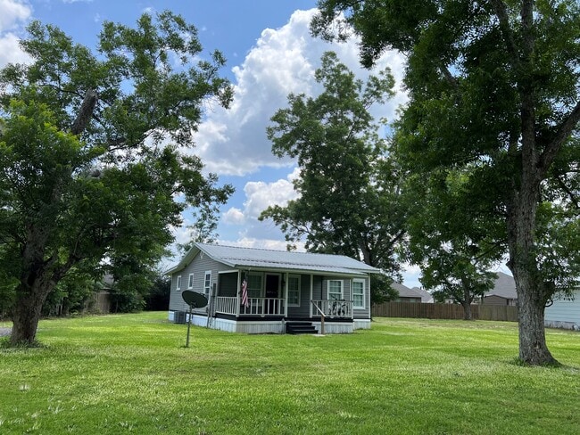 property at 14742 South Blvd