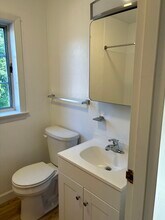 227 S Burrowes St, Unit 1 in State College, PA - Foto de edificio - Building Photo