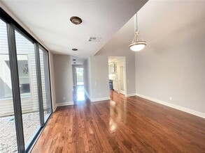 11537 Riverview Dr in Houston, TX - Building Photo - Building Photo