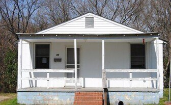 56 Young Ave SW in Concord, NC - Building Photo