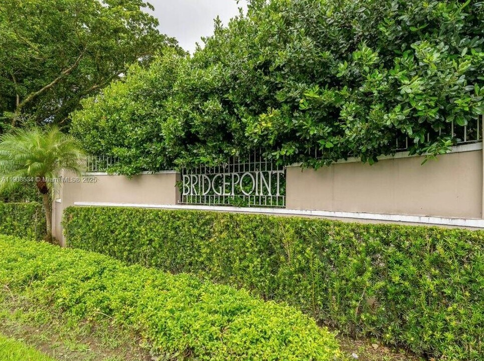 6950 SW 55th Terrace E in Miami, FL - Building Photo