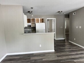 113 Sandstone Ct in Hillsboro, MO - Building Photo - Building Photo