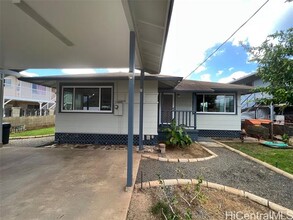 87-127-127 Lopikane St in Waianae, HI - Building Photo - Building Photo