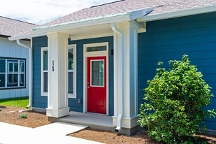 Inspire Homes Wildwood in Wildwood, FL - Building Photo