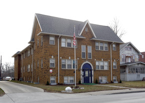 Linwood Manor Apartments