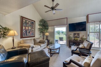 7424 N Vía Camello Del Norte in Scottsdale, AZ - Building Photo - Building Photo