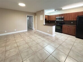 715 NE 6th St in Fort Lauderdale, FL - Building Photo - Building Photo