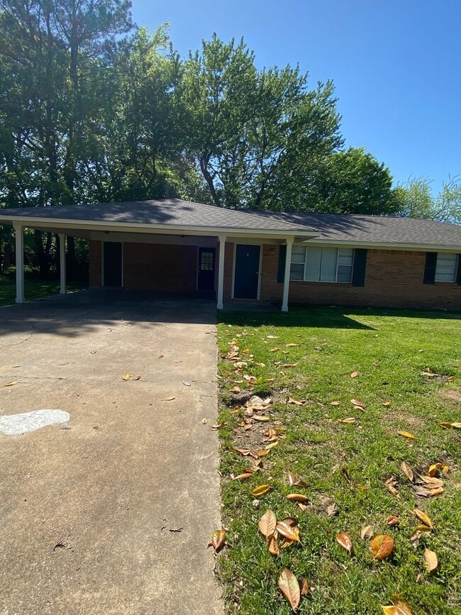 property at 451 S Thomas St