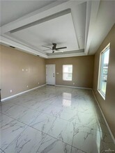 1411 S Flag St, Unit 2 in Pharr, TX - Building Photo - Building Photo