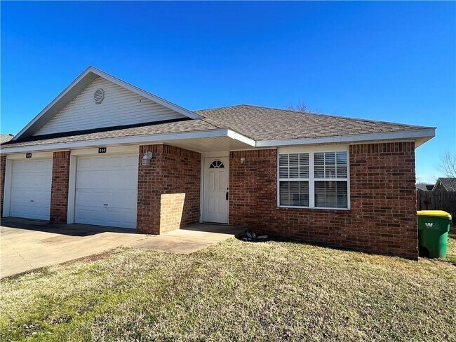 property at 650 Appleridge Dr