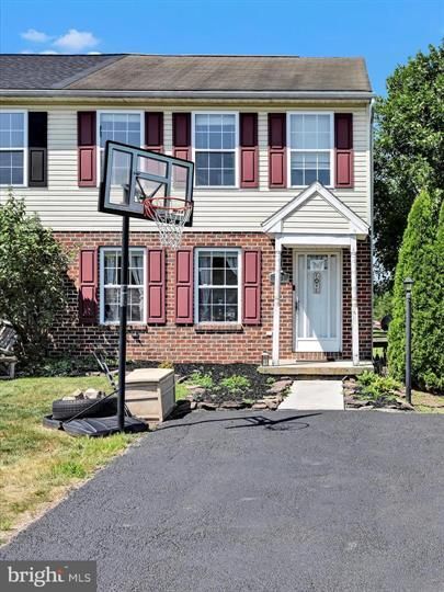 2001 Wyatt Cir in Dover, PA - Building Photo - Building Photo