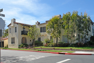 405 S Crescent Dr Apartments