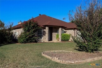 608 Totem Trail in Harker Heights, TX - Foto de edificio - Building Photo