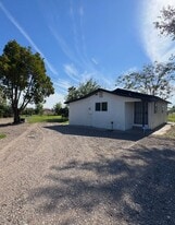 24336 Avenue 24 in Chowchilla, CA - Building Photo
