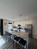 454 18th Ave in Ranson, WV - Building Photo