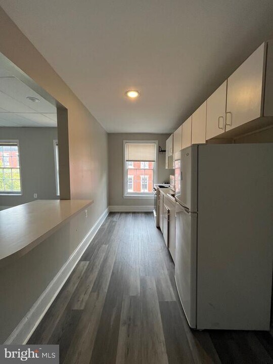 1814 Pine St in Philadelphia, PA - Building Photo