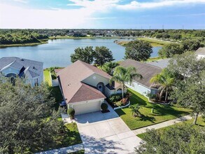 8117 Tar Hollow Dr in Gibsonton, FL - Building Photo - Building Photo
