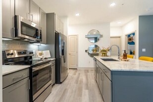 650 Sgt Ed Holcomb Blvd S, Unit Unit #3205 in Conroe, TX - Building Photo