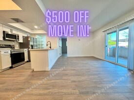 520 N Stapley Dr in Mesa, AZ - Building Photo