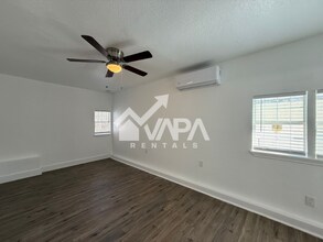 4847 Featherock Dr in San Antonio, TX - Building Photo - Building Photo