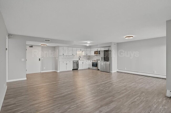 7220 York Ave S in Edina, MN - Building Photo - Building Photo