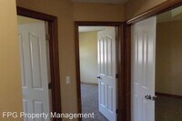 173 Skyline Dr photo'