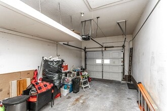 1011 Skyline Dr in Junction City, KS - Building Photo - Building Photo