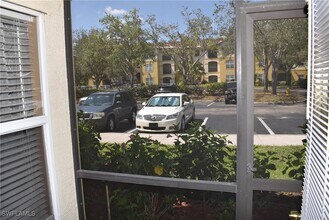 11511 Villa Grand in Ft. Myers, FL - Building Photo - Building Photo