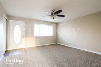 4609 Paxton Dr S in Hilliard, OH - Foto de edificio - Building Photo