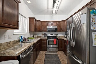 13571 Florenza Way in Draper, UT - Building Photo - Building Photo