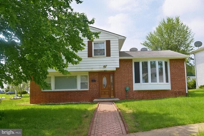 property at 6820 Cherokee Dr
