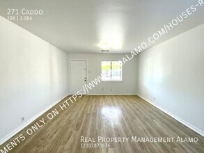 271 Caddo in San Antonio, TX - Building Photo - Building Photo