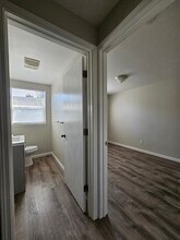 3220 SE Rockwood St, Unit 3220 in Milwaukie, OR - Building Photo - Building Photo