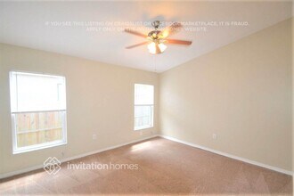 10825 Peppersong Dr in Riverview, FL - Building Photo - Building Photo