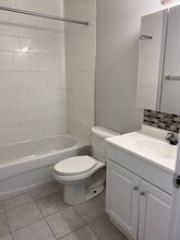 Darren Manor in Edmonton, AB - Building Photo - Building Photo