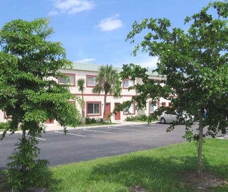 Clewiston Apartments in Clewiston, FL - Building Photo