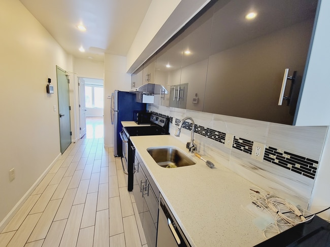 1811 N Gratz St, Unit #2