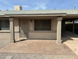 18202 N 33rd Ave in Phoenix, AZ - Building Photo