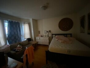 40 Florence St, Unit 46-1 in Somerville, MA - Building Photo - Building Photo