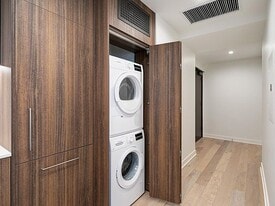 280 Spear St, Unit 2708 in San Francisco, CA - Building Photo
