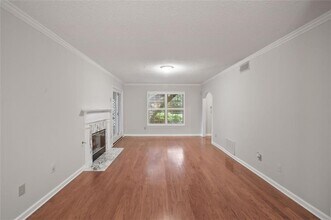 202 Peachtree Forest Dr in Norcross, GA - Building Photo - Building Photo