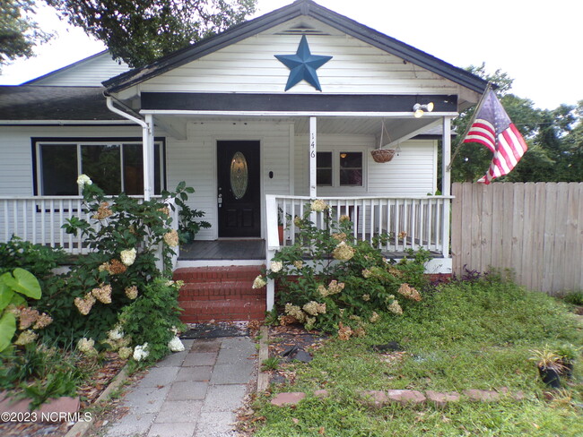 146 Sneads Ferry Rd in Sneads Ferry, NC - Building Photo - Building Photo