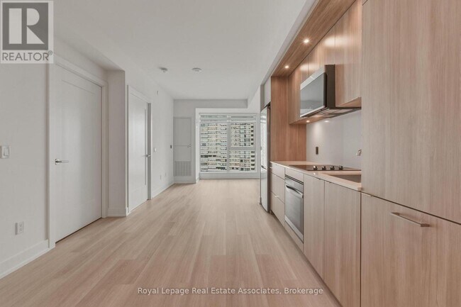 property at 25 Cordova Ave